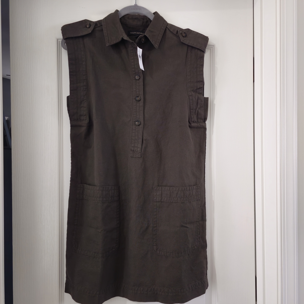 Banana Republic Sleeveless Structured Mini Dress XS in Dark Green